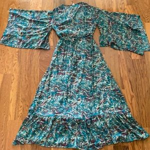 Long Wrap dress with V neckline.  Size Medium